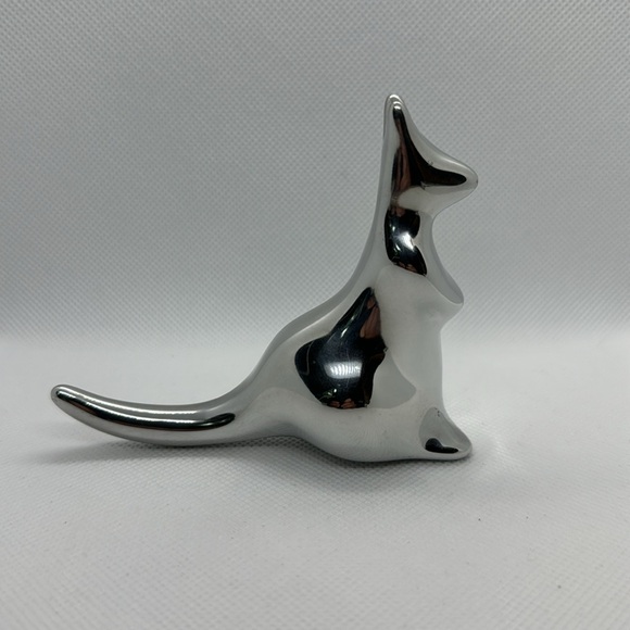 Rare Hoselton Aluminum KANGAROO Figurine 3 1/4" Canada - Picture 7 of 12